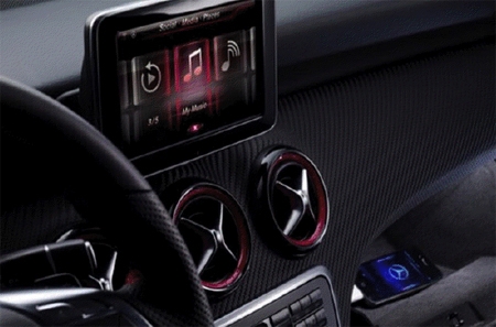 Mercedes Benz adopta Siri para su nuevo Clase A