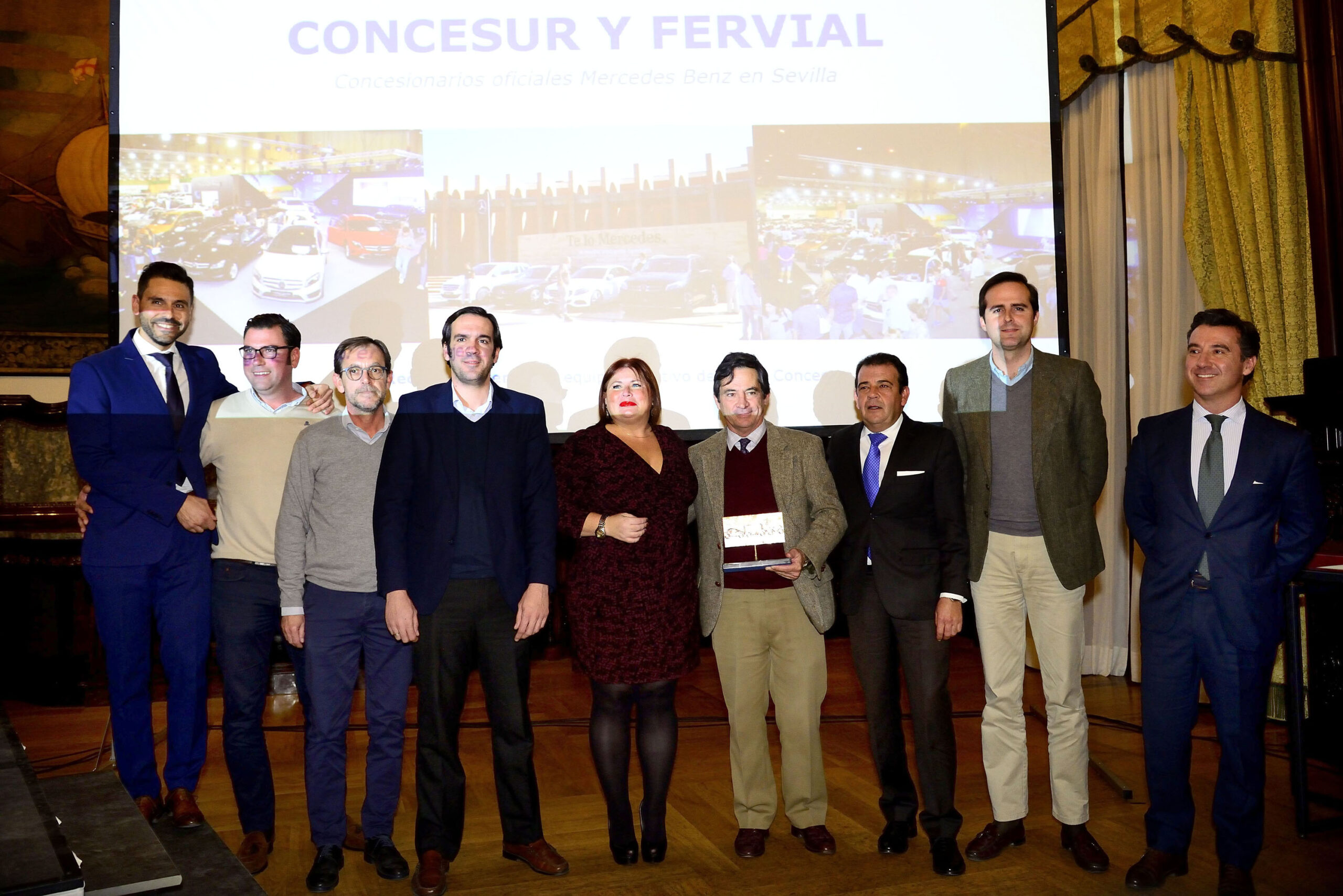 Concesur y Fervial, “Premio al Mejor Stand-7º Salón del Motor de Ocasión de Sevilla”
